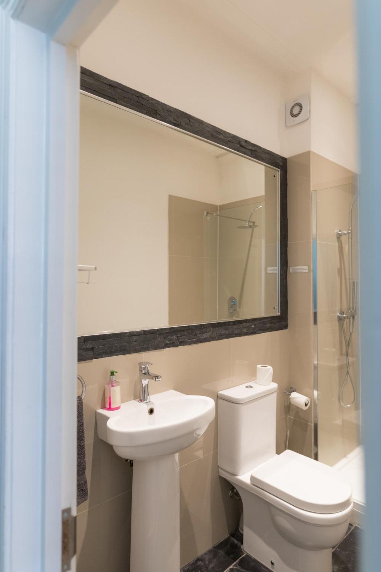 Ebs Hostel London Catford Dış mekan fotoğraf